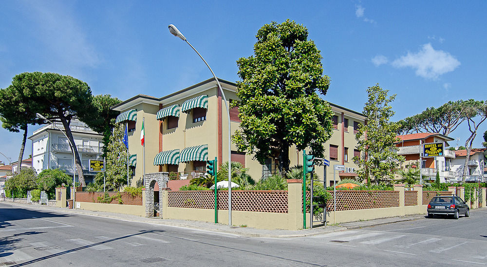 Giardino Hotel Lido di Camaiore